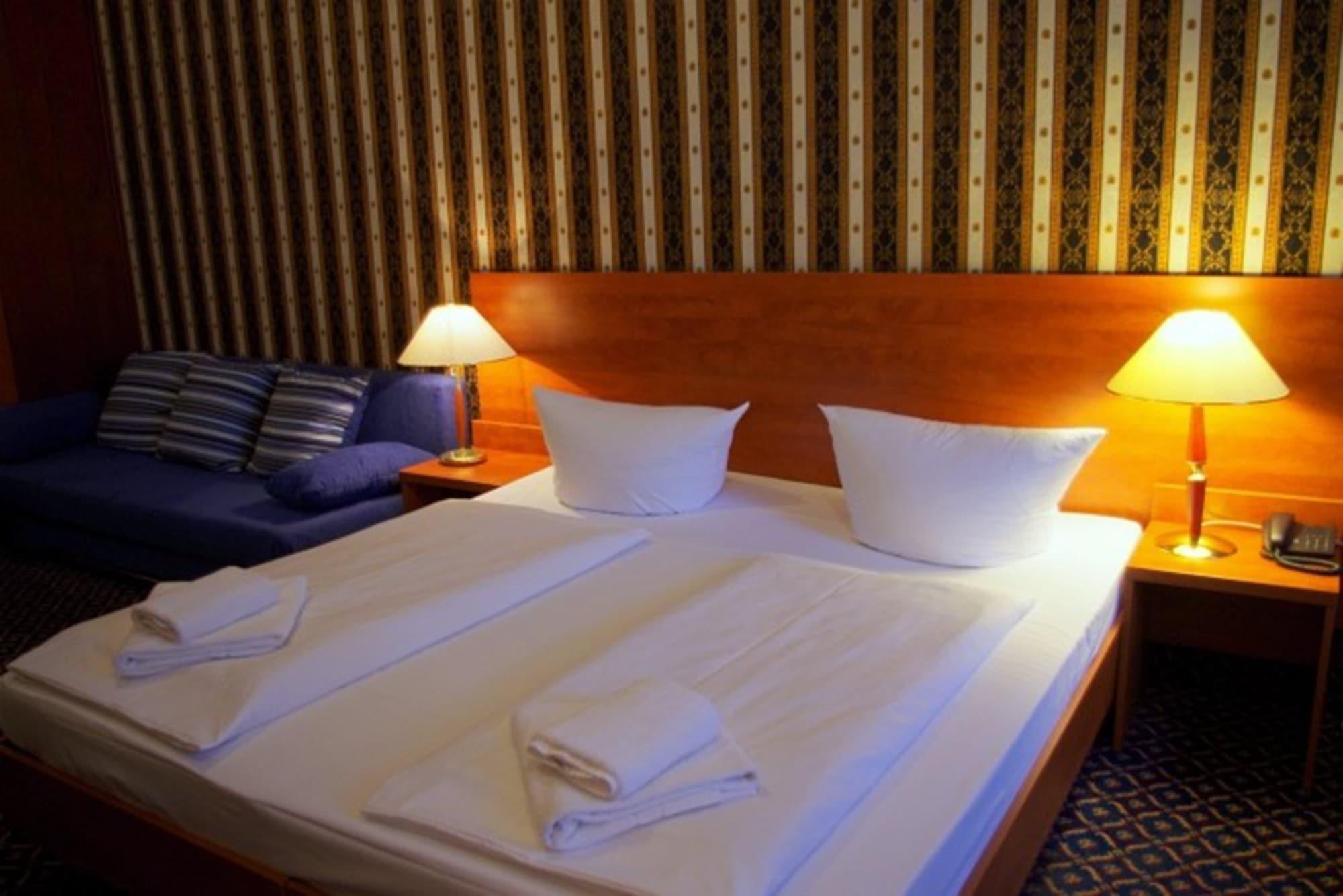 City Hotel Am Kurfuerstendamm Берлин Экстерьер фото